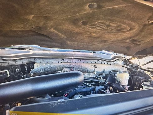 Used 2017 Ford F250 Platinum w/ Snow Plow Prep Package image 16