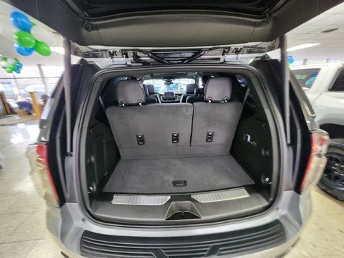 Used 2024 Chevrolet Tahoe Z71 w/ Z71 Off-Road Package image 10
