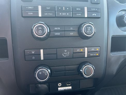 Used 2013 Ford F150 XL w/ Mid Equipment Group RWD image 14
