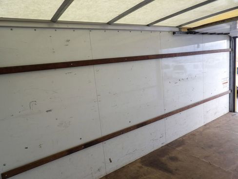 Used 2021 GMC Savana 3500 Extended w/ Power Convenience Package image 36