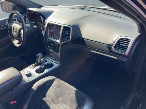 Used 2018 Jeep Grand Cherokee Trailhawk image 30