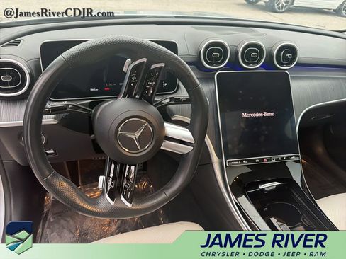 Used 2024 Mercedes-Benz C 300 4MATIC Sedan image 9