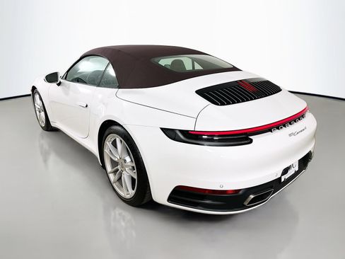 Used 2024 Porsche 911 Carrera RWD image 7