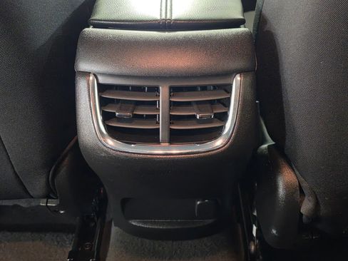 Used 2024 Chevrolet Malibu LT FWD image 16