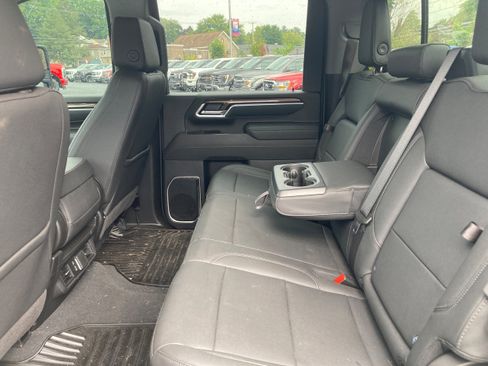 Used 2026 Chevrolet Silverado 3500 LT AWD/4WD image 11