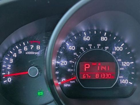 Used 2015 Kia Soul + FWD image 11