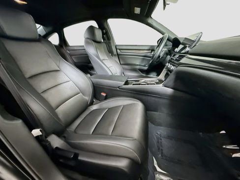 Used 2021 Honda Accord Sport image 29