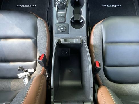 Used 2024 Ford Bronco Sport Outer Banks w/ Tech Package AWD/4WD image 11