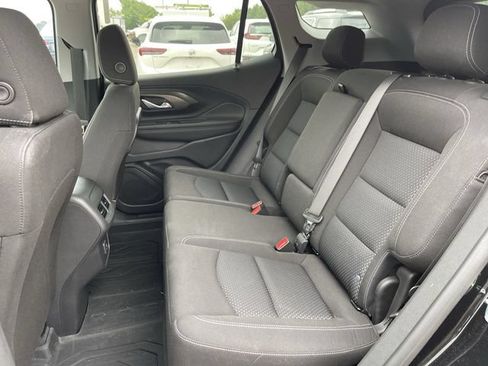 Used 2023 GMC Terrain SLE w/ Driver Convenience Package FWD image 21