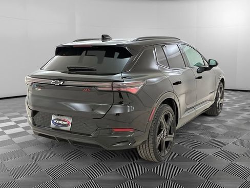 Used 2024 Chevrolet Equinox EV RS image 3