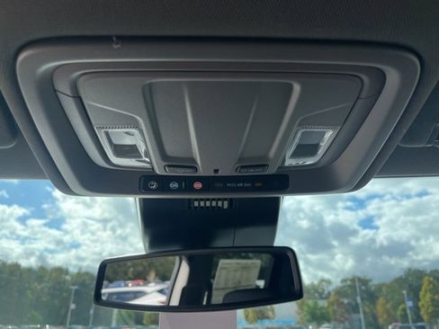 New 2026 Chevrolet Silverado 2500 Custom w/ Custom Value Package image 30