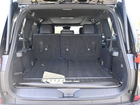 Used 2026 Lexus GX 550 w/ Accessory Package (2T) image 14