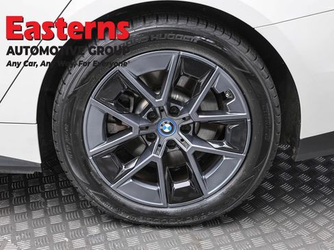 Used 2023 BMW i4 eDrive35 w/ Premium Package RWD image 8