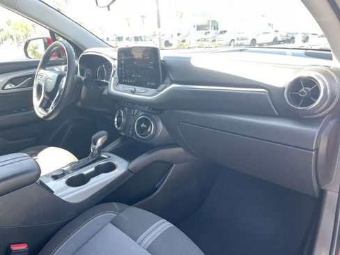 Used 2023 Chevrolet Blazer LT FWD image 28