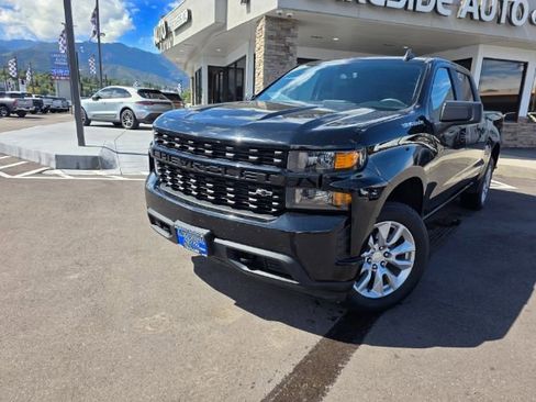 Used 2022 Chevrolet Silverado 1500 Custom image 5