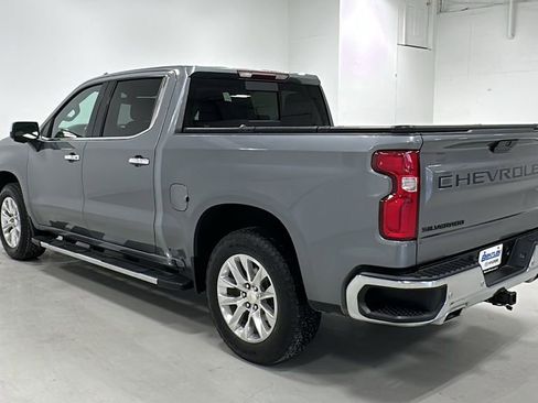 Used 2022 Chevrolet Silverado 1500 LTZ w/ LTZ Convenience Package II image 3
