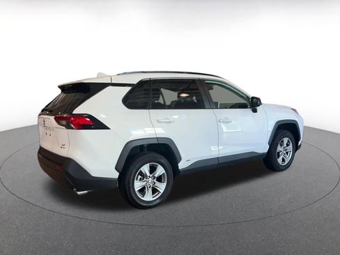 Used 2025 Toyota RAV4 LE image 14