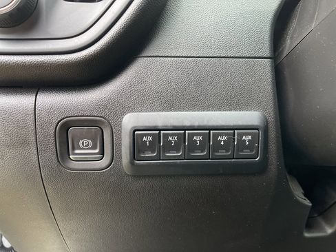 Used 2022 Chevrolet Silverado 2500 W/T w/ WT Convenience Package image 28