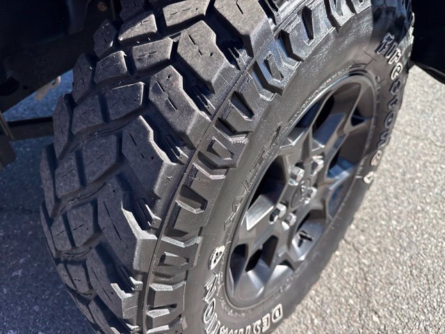 Used 2023 Jeep Wrangler Unlimited w/ Cold Weather Group AWD/4WD image 8