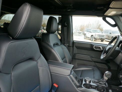 New 2026 Ford Bronco Outer Banks AWD/4WD image 11