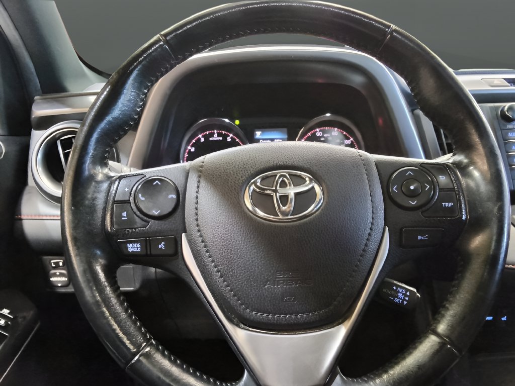Used 2017 Toyota RAV4 SE w/ Advanced Technology Package AWD/4WD image 21