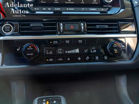 Used 2024 Nissan Pathfinder SV FWD image 18