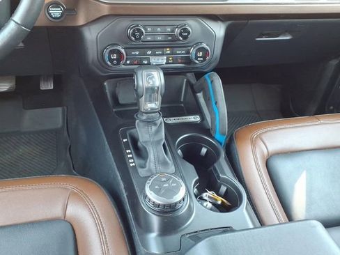Used 2023 Ford Bronco Outer Banks AWD/4WD image 24