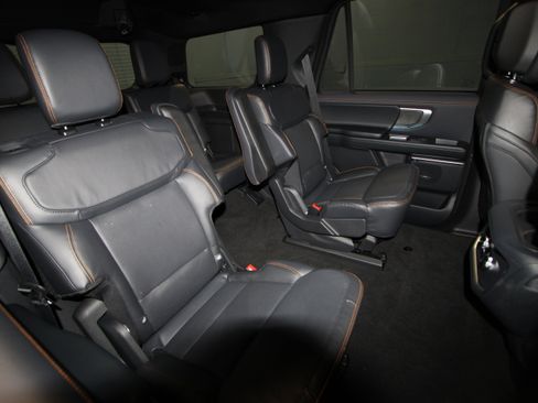 New 2026 Ford Expedition Tremor image 22