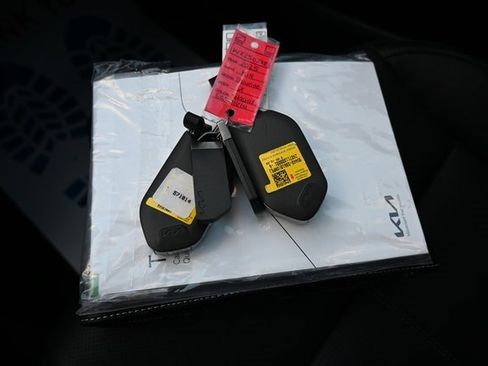 Used 2025 Kia Telluride SX image 49