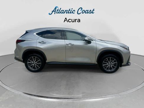 Used 2024 Lexus NX 250 FWD image 9