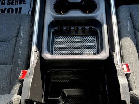 Used 2020 RAM 1500 Big Horn AWD/4WD image 35