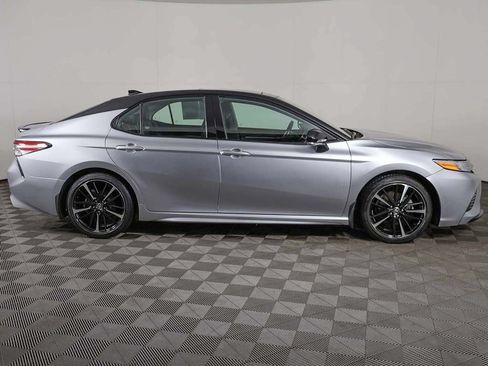Used 2020 Toyota Camry XSE FWD image 18