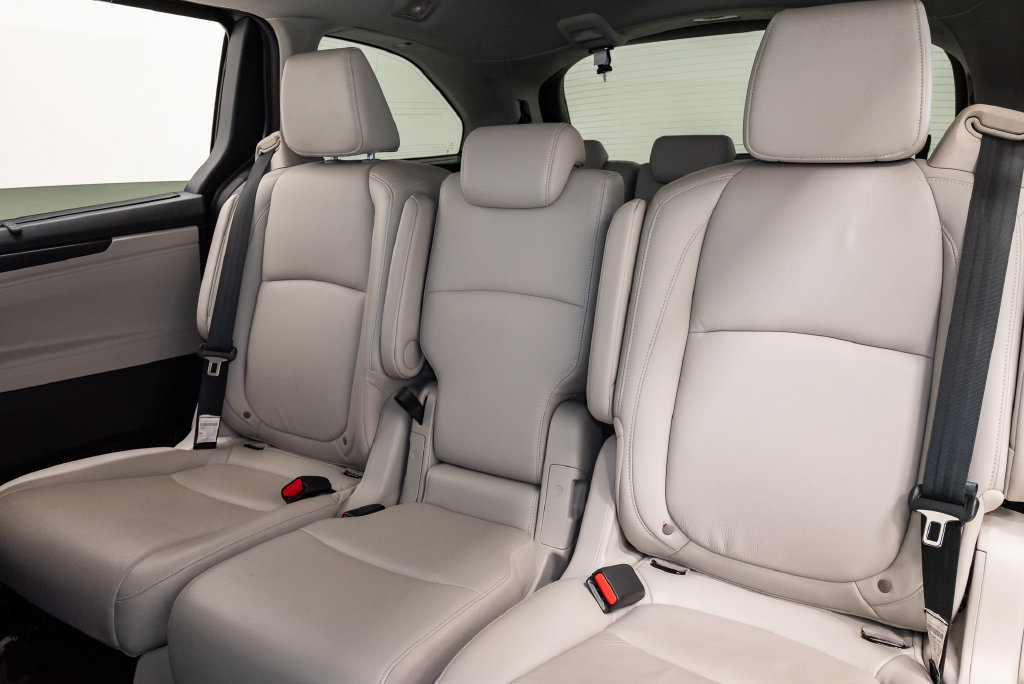 Used 2025 Honda Odyssey EX-L image 31