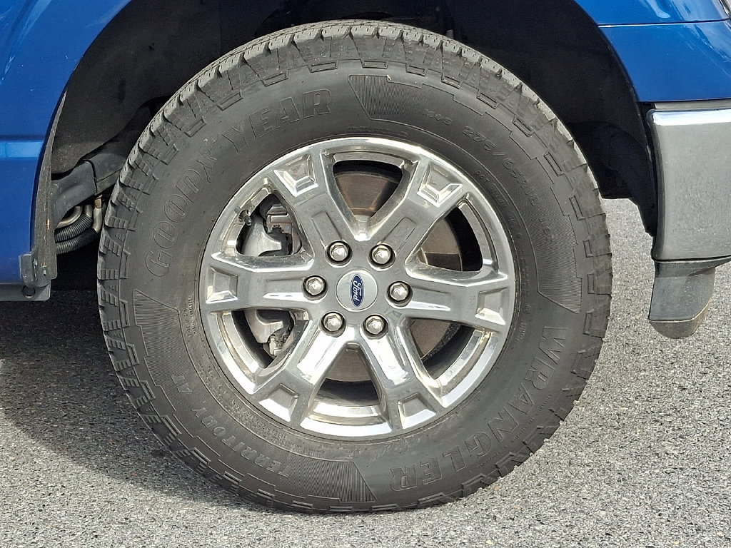 Used 2022 Ford F150 XLT w/ Equipment Group 302A High AWD/4WD image 12