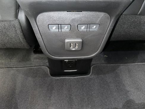 Certified 2022 Chevrolet Equinox Premier image 21