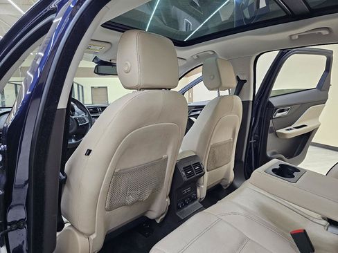 Used 2018 Jaguar F-PACE Prestige AWD/4WD image 27