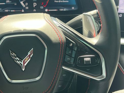 Used 2023 Chevrolet Corvette Stingray Premium Conv w/ Z51 Performance Package RWD image 24