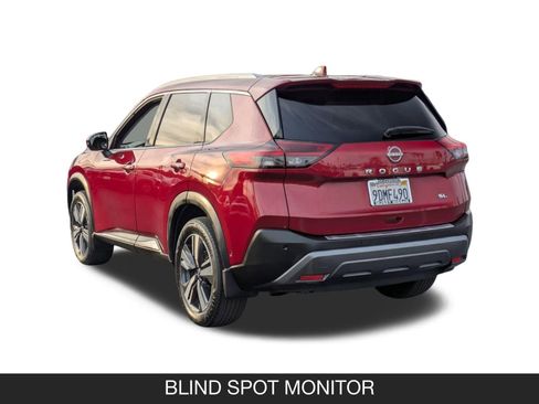 Used 2023 Nissan Rogue SL w/ SL Premium Package image 7
