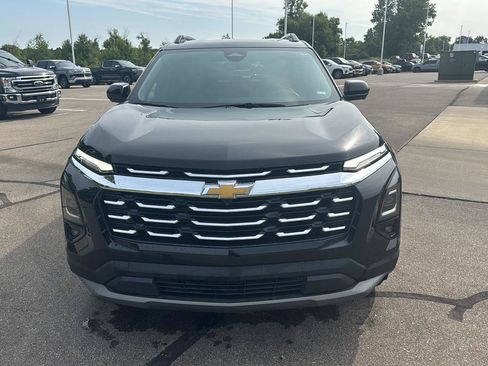 Used 2025 Chevrolet Equinox LT w/ Convenience Package II AWD/4WD image 8