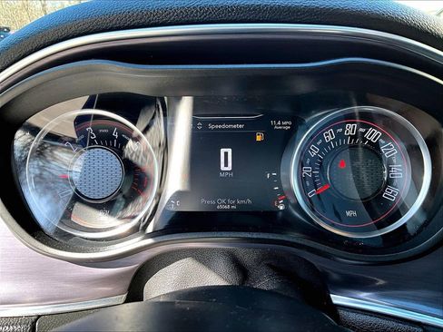 Used 2018 Dodge Challenger R/T Plus image 19