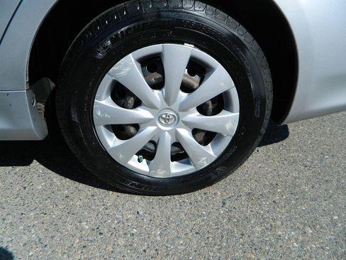 Used 2010 Toyota Corolla LE FWD image 22