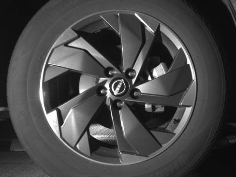 Used 2025 Nissan Rogue SV image 13