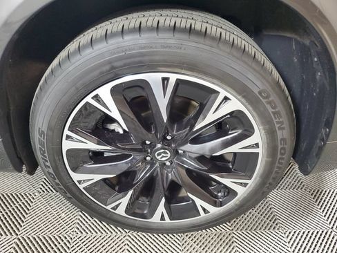 Used 2026 MAZDA CX-90 3.3 Turbo S w/ Premium Plus AWD/4WD image 11