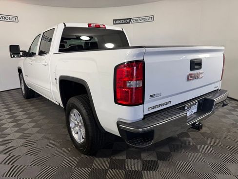 Used 2018 GMC Sierra 1500 SLE w/ SLE Value Package AWD/4WD image 4