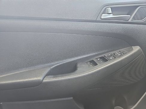 Used 2017 Hyundai Tucson SE w/ SE Popular Package 02 AWD/4WD image 19