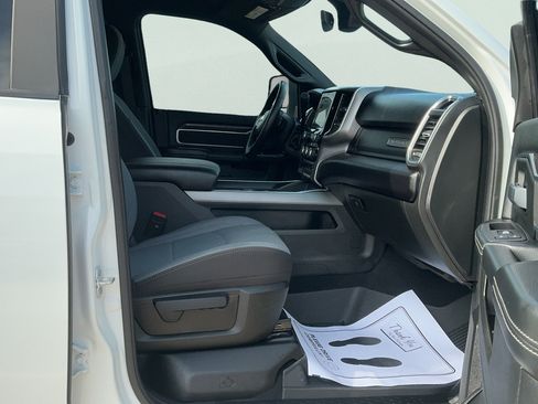 Certified 2024 RAM 3500 Big Horn AWD/4WD image 11