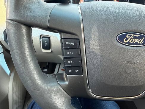 Used 2011 Ford Taurus SEL w/ 201A Rapid Spec Order Code FWD image 17