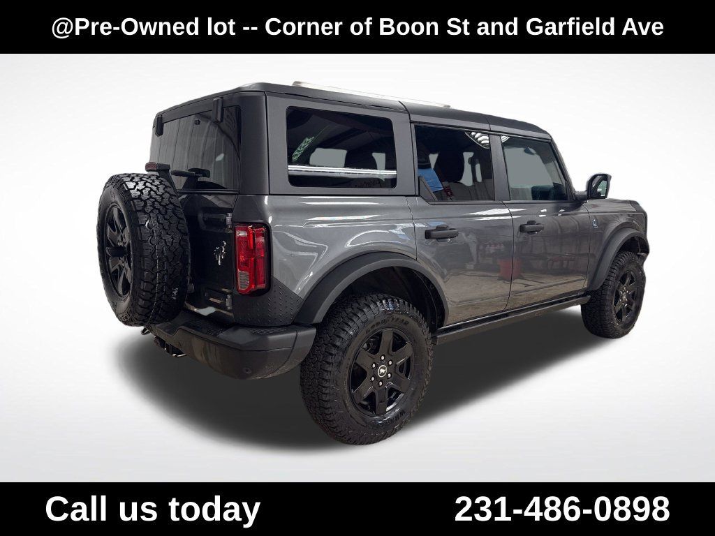 Used 2024 Ford Bronco Black Diamond AWD/4WD image 5