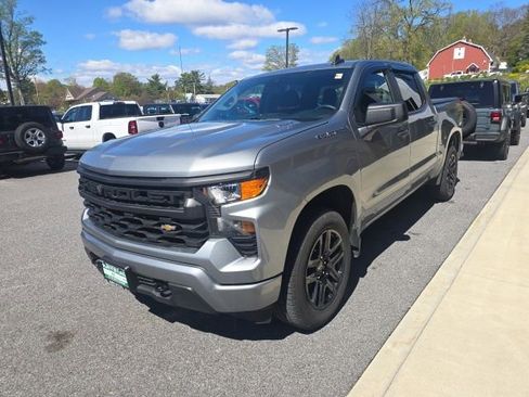 Used 2024 Chevrolet Silverado 1500 Custom AWD/4WD image 3