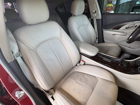 Used 2014 Buick LaCrosse Leather FWD image 28